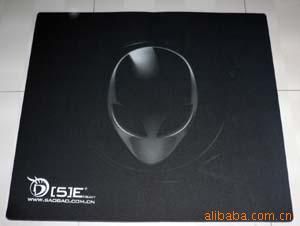 【上海桌墊工廠專業生產數碼產品廣告品,照相機臺墊,鏡頭廣告桌墊】價格_廠家 - 中國供應商